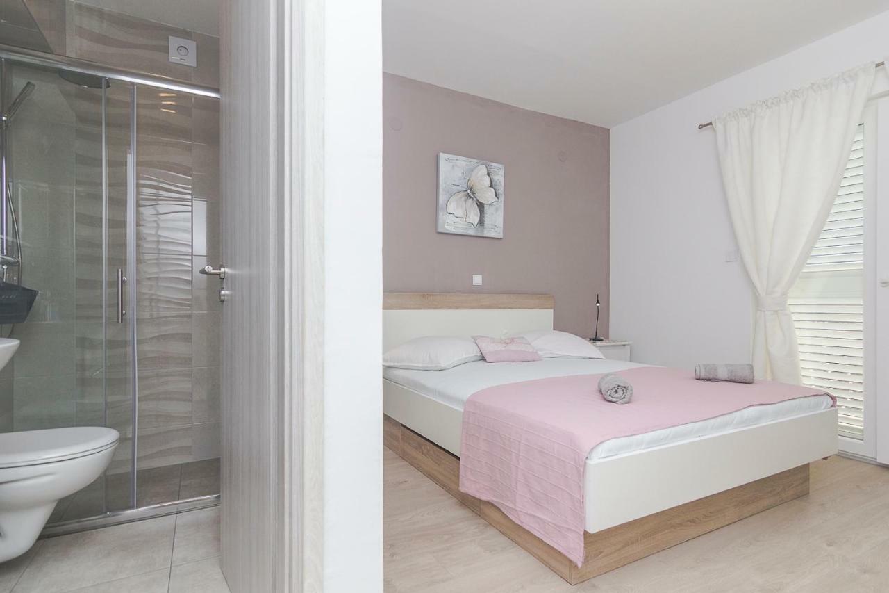 Apartments A&B Makarska Exterior photo